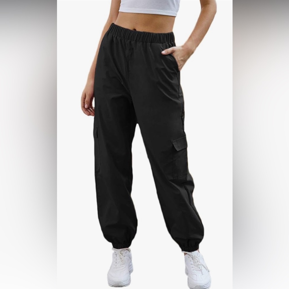 Black cargo pants